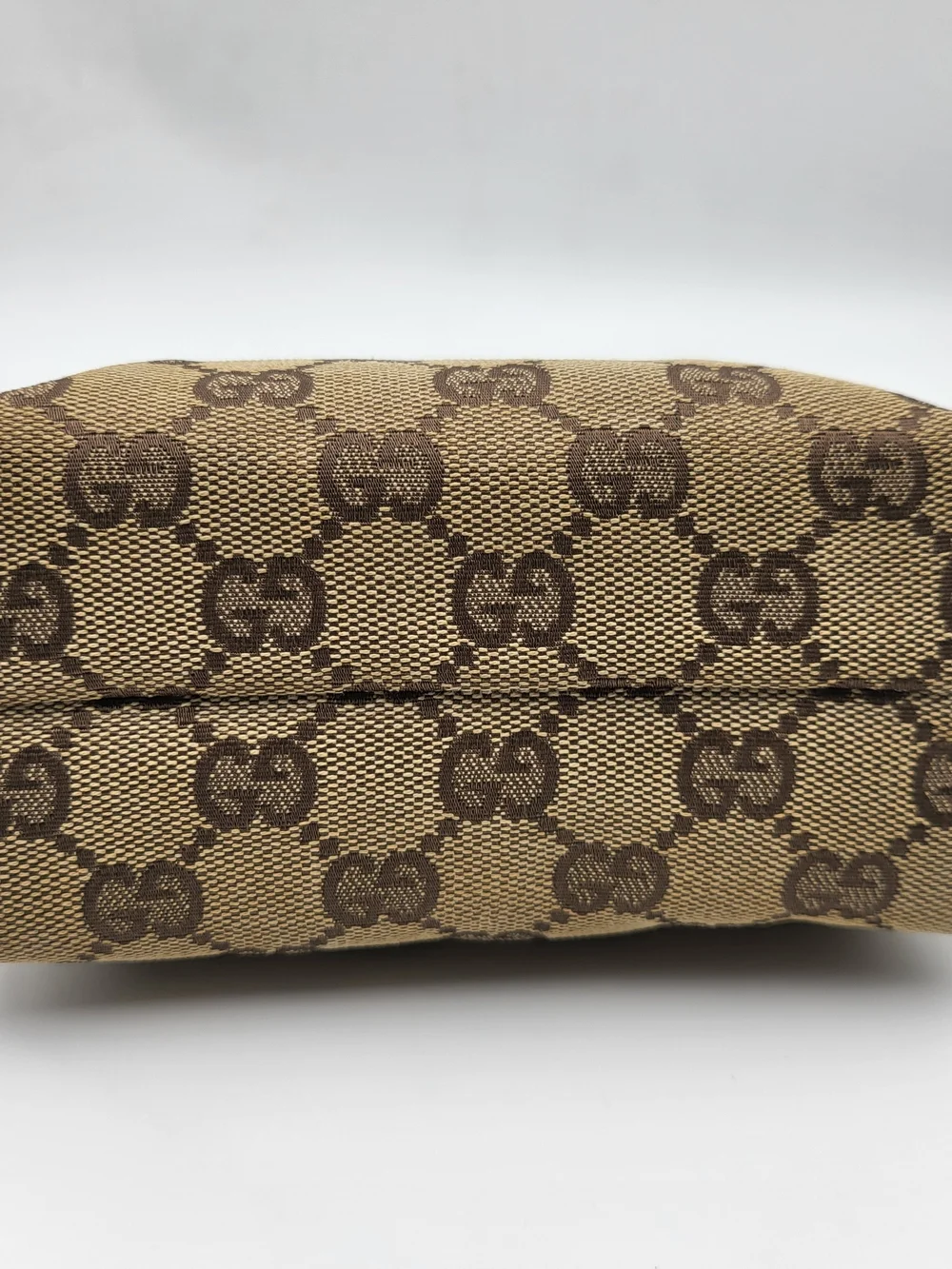 GUCCI Monogram Small Balthus Cosmetic Case Beige Ebony Cocoa..Authentic..